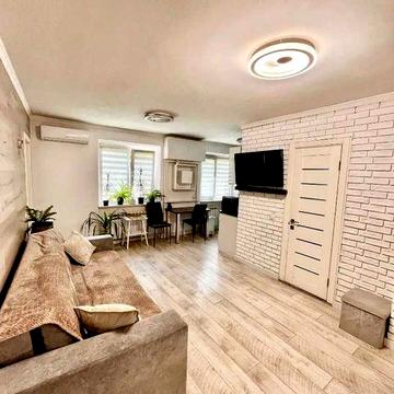 Продам 3к квартиру вул. Алана Шепарда (Суворова), Тітова