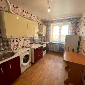 Продам 2-комнатную квартиру в кирпичном доме Ж/М Тополь, Победа, Сокол, 12 квартал.