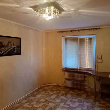 Продам 2х комнатная квартира, район МСЧ ЮТЗ. Трубников 99