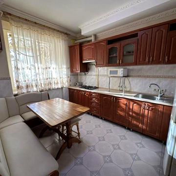 Оренда 3 кім. квартири, вул. Тисменицька, поруч річка