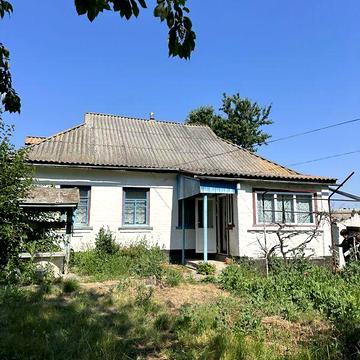 Продаж 4к Дім Травнева вулиця