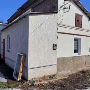 ПРОДАМ   маленький частний будинок Харків38м2