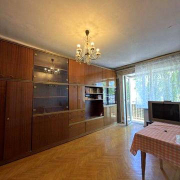 Продам 2-кімнатну квартиру на вул. Канатній (306-970)