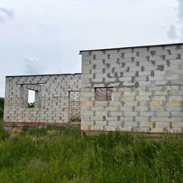 Продаж незавершеного будинку з ділянкою 9.6 сотих с Малехів