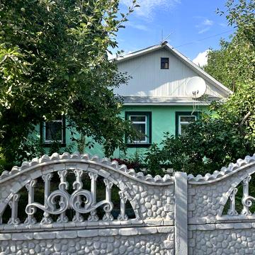 Продам будинок у селі Країв