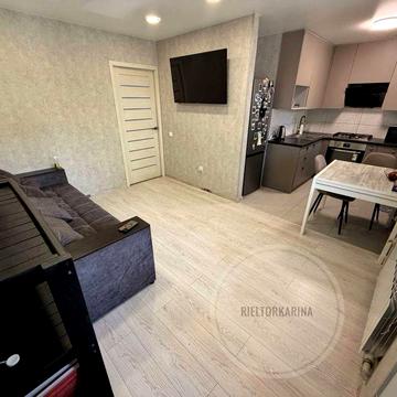 Продаж 3к квартири Соляні/Млинна з ремонтом на 2 поверсі з 5