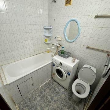 Оренда 2-кімнатної квартири, Центр, район Літака, 3 поверх, кондиціонер, Wi-Fi