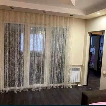 Продам простору 2-кімнатну квартиру з додатковою кімнатою та власним підвалом!