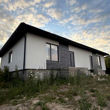 Терміново продам котедж масив.Київський.