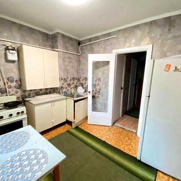 Продам 2х кімнатну квартиру в центрі міста,парк Слави