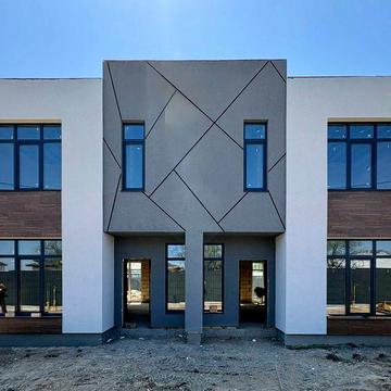 Добротний дуплекс з якісних матеріалів. Фінальна стадія