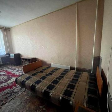 Оренда однокімнатної квартири в Херсоні . Перший поверх .
