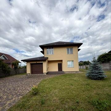 Продаж сучасного будинку з ремонтом в с. Струмівка