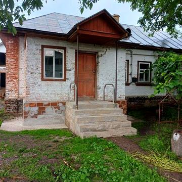 Продам будинок у селі Льгів з баранами