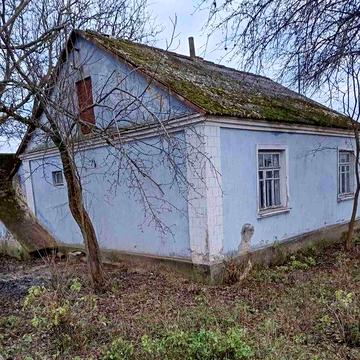Продаж  будинку( під житловий ваучер )з госп. будівлями в с. Дідичі Луцького району.