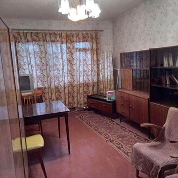 Оренда на тривало - 2-кімн.кв. в районі Красного мосту, 5/5 пан.