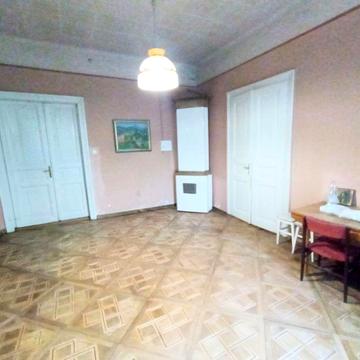 Продаж 4кім квартира Львів вулиця Пекарська