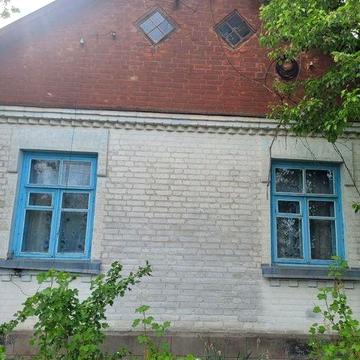 Продам просторий будинок