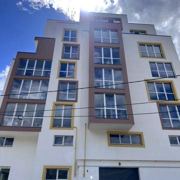 Продаж 1 кім вул Очеретяна в зданому будинку