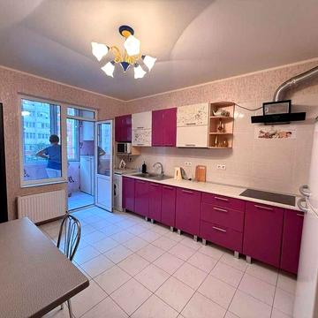 Первая аренда в ЖК Радужный 5 этаж Можно с животными