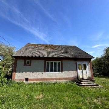 Продам будинок у Золотарьові