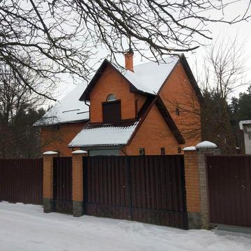 Продаётся дом, большой метраж (380 м), без отделочных работ!С. ДИБРОВА