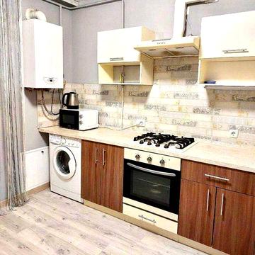 Сдам 2х кімнатну квартиру новобудова Любові Малоі