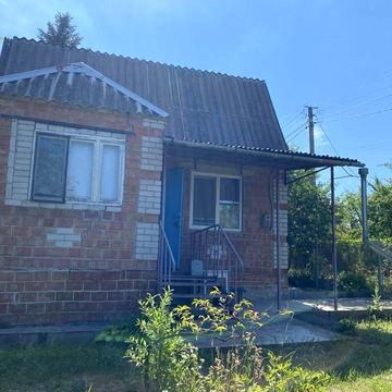 Продам дачу на березі річки
