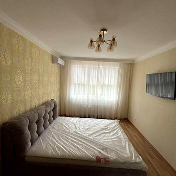 1 кімнатна на Щасливому 14500 грн