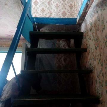 Срочно продаётся  дача возле реки
