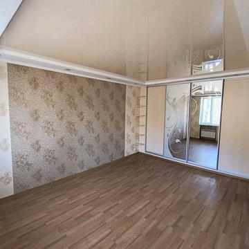 Продам 2 кімнатне приміщення в гуртожитку 38.6 кв.м. квартиру Харків Докучаївське