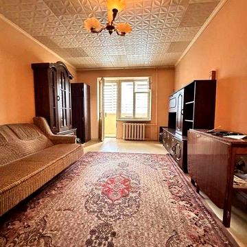 Продам гостинку 31 м2 1 поверх