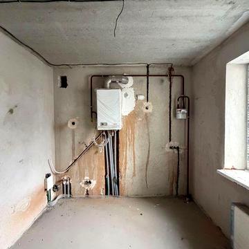Продаж 1к квартири з частковим ремонтом. Газове Опалення! Без комісії.