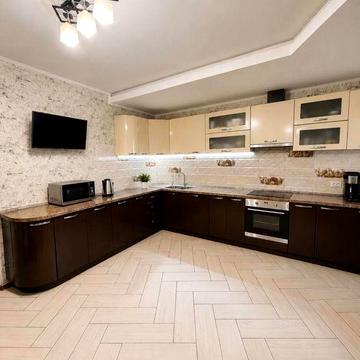 Продам 3-к квартиру з якісним ремонтом. Все залишається. Оф.2%. Без комісії% ЖК КиївміськБуд