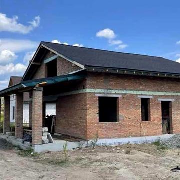 •• 2-поверховий будинок 125 кв. м + ділянка 5.5 сотки на вул. Аличова