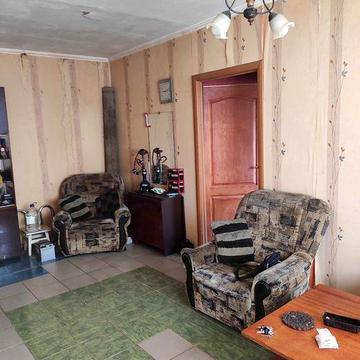 Продам 2-х комнатную квартиру возле метро героев труда 52квм