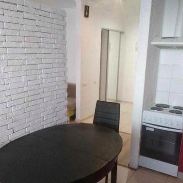 Продам 1-ком квартиру на Высоцкого (Баиса)