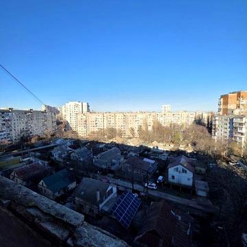 Двокімнатна квартира гарного планування на Королева 48/1