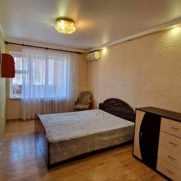 Срочно! продаж 2-кімнатної квартири 56 м2 на Сахарова
