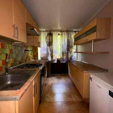 Продам 3-к.квартиру со своим двором возле Киевского рынка