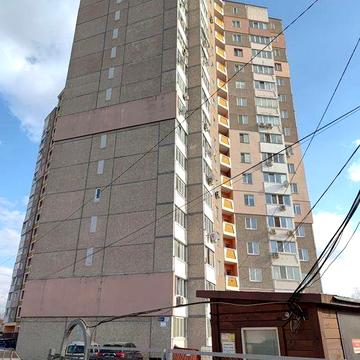 Продається велика однокімнатна квартира