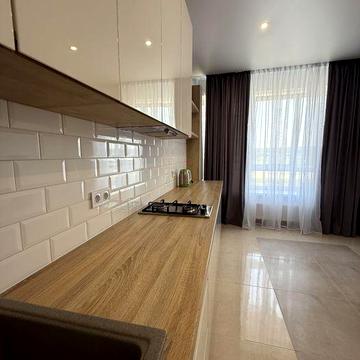 1-кімнатна 40 м² | Вид на набережну | Ліфт | Держпрограми | Ірпінь