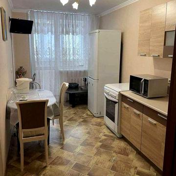Продаж 1-кімнатної квартири, вул. Радунська, 30