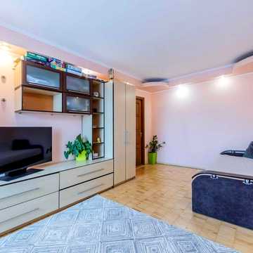 Продаж 2 кімнатної квартири, вул.Здолбунівська 5, м.Позняки
