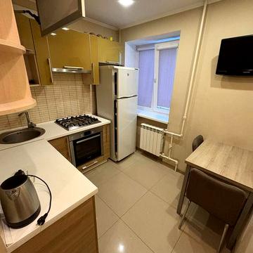 Сдам 2х комнатную квартиру, проспект Александровский