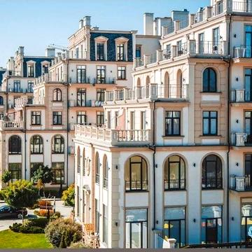 Сдам 1ком с террасой ! ЖК Авторский. Длительно или помесячно