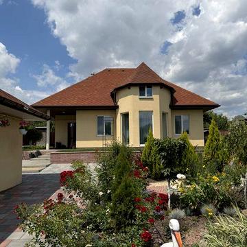 Продаж 2-х поверхового будинку в м. Самар