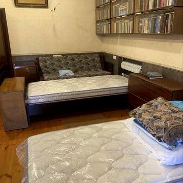 Здам пів будинку метро Васильківська,Іподром,ВДНГ