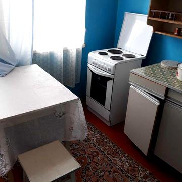 Здам 2-х квартиру вул.Закревського 31  Рейгана Червоної калини