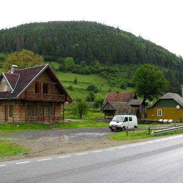 Продаю будинок в Карпатах, с. Козьова